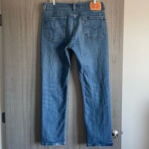 Levi's 514 Jeans - Medium Wash & Straight Fit - Size 34 | 32